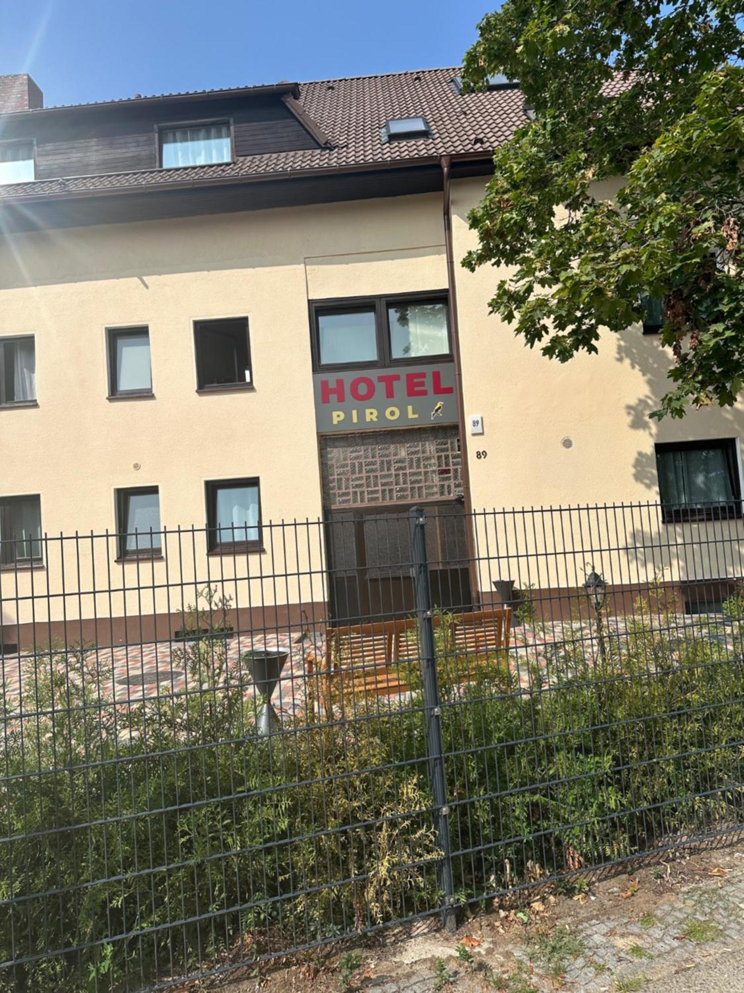Hotel Pirol Berlin Eksteriør billede